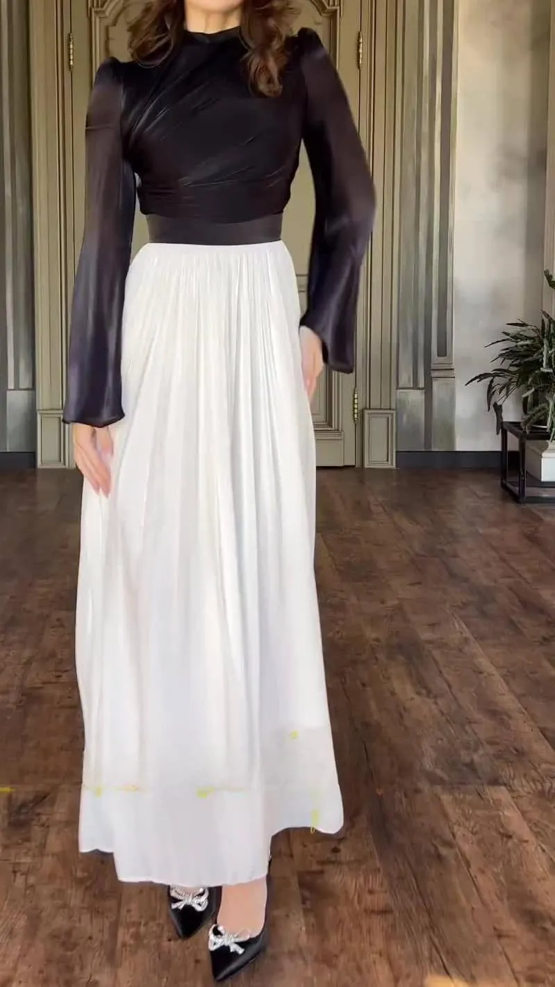 2025 Autumn Celebrity Draws Waist to Show Slim Design Feeling Spliced Silk Glow Long Dress for Women