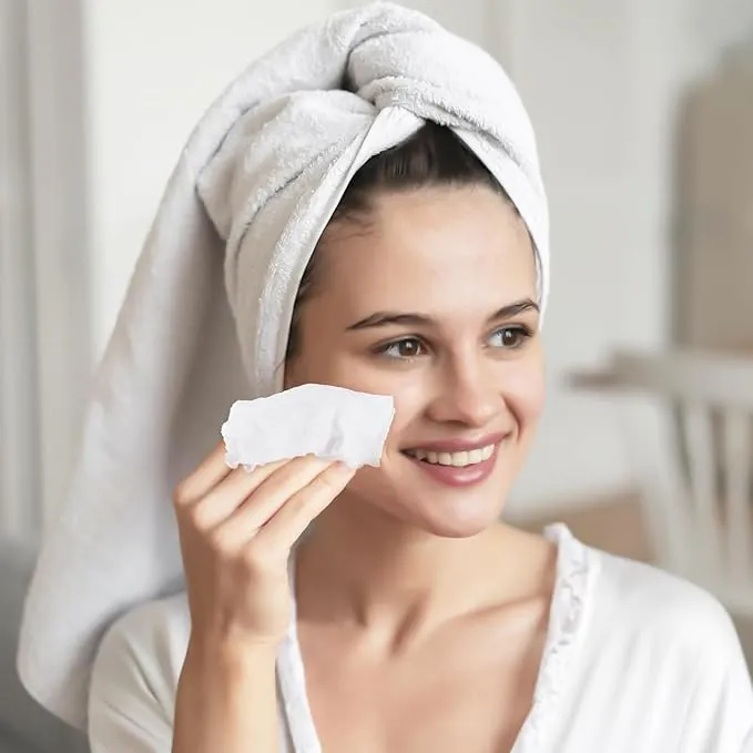 50 Pcs Compressed Towels Tablets, Disposable Face Towels Portable Coin Tissues Mini Face Towels for Travel Camping Hiking Sport Beauty Salon Home Hand Wipes and Other Outdoor Activities