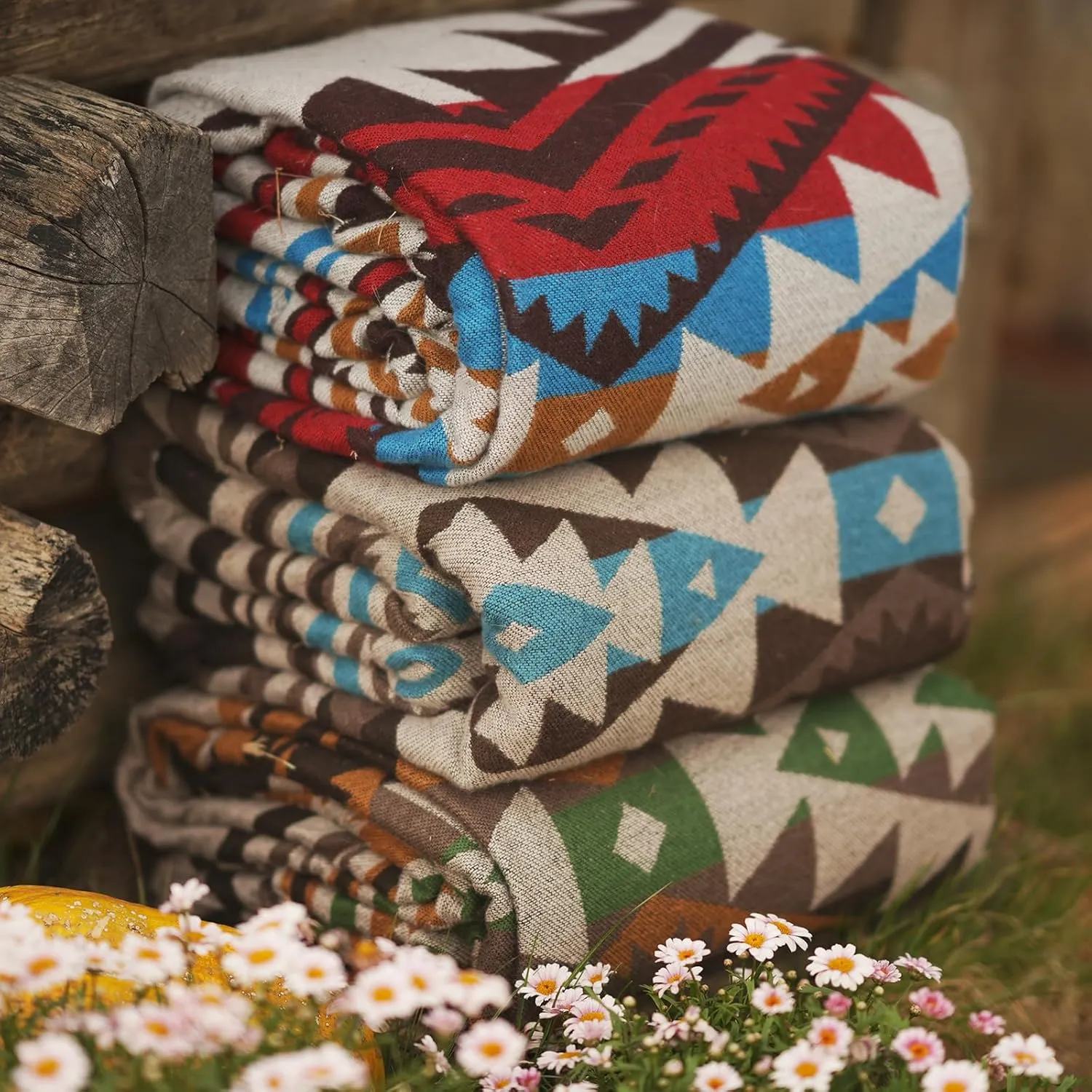 Aztec Throw Blanket with Soft Sherpa Lining, Traditional Southwestern Navajo Tribal Style Warm Throw for Camping, Outdoor, Cozy Boho Blanket for Couch, Sofa, Bed, 50"x60", Teddy Brown