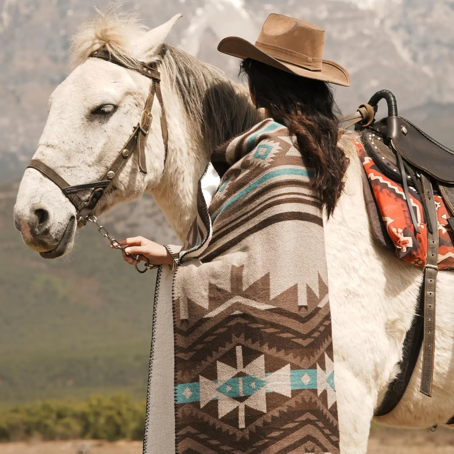 Aztec Throw Blanket with Soft Sherpa Lining, Traditional Southwestern Navajo Tribal Style Warm Throw for Camping, Outdoor, Cozy Boho Blanket for Couch, Sofa, Bed, 50"x60", Teddy Brown