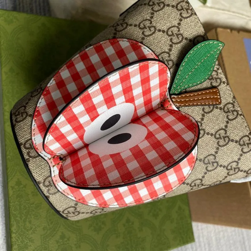 Charm - GG Bags - 2268