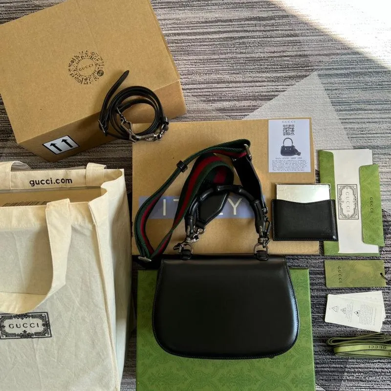 Charm - GG Bags - 946