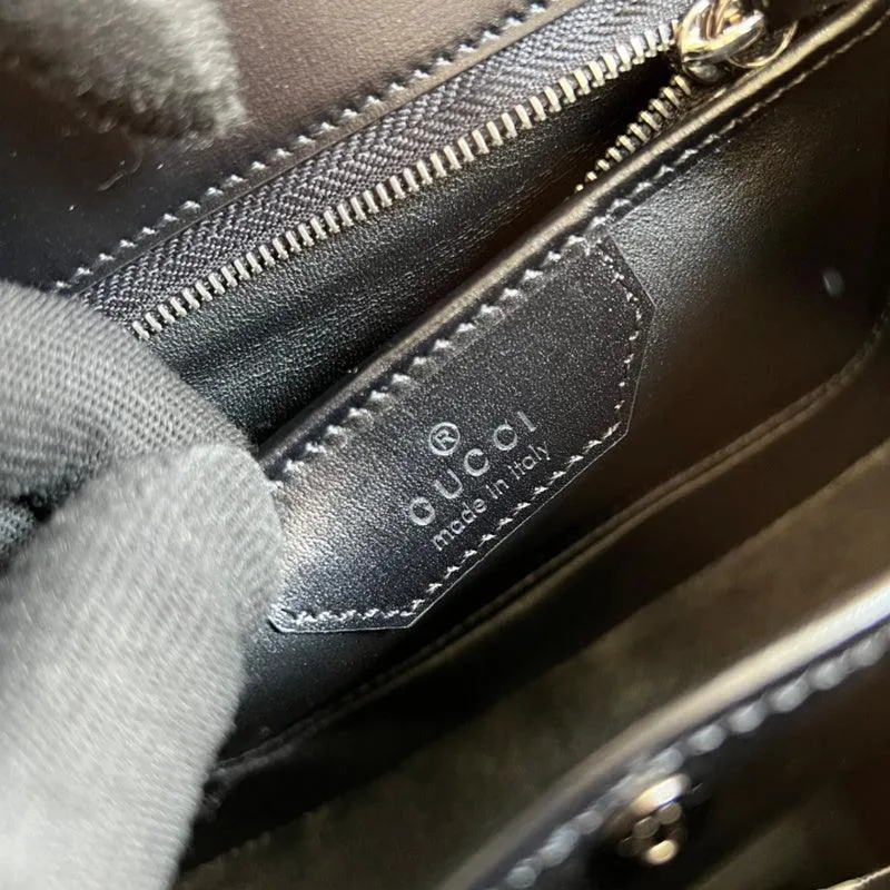 Charm - GG Bags - 946