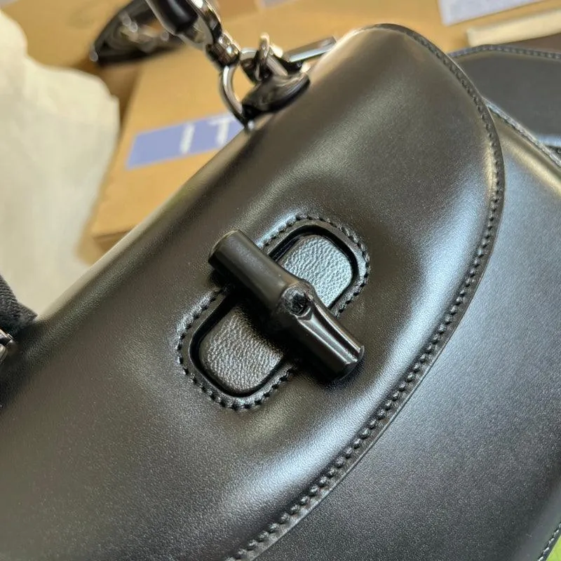 Charm - GG Bags - 946