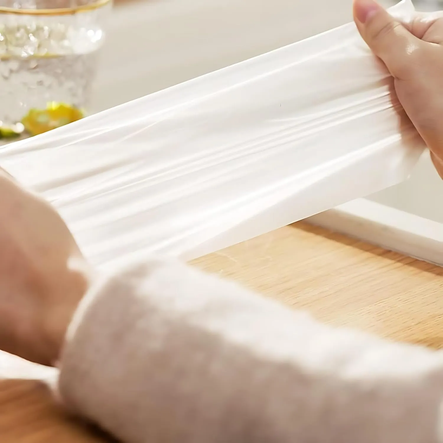 Clear Plastic 10" x 15" - 700 Produce Bags Reusable Washable Freshness Disposable Continuous Roll Easy Peel Off Kitchen Office Grocery Home Use Food Fruits Storage(2 Rolls, 10 x 15-700 Bags)