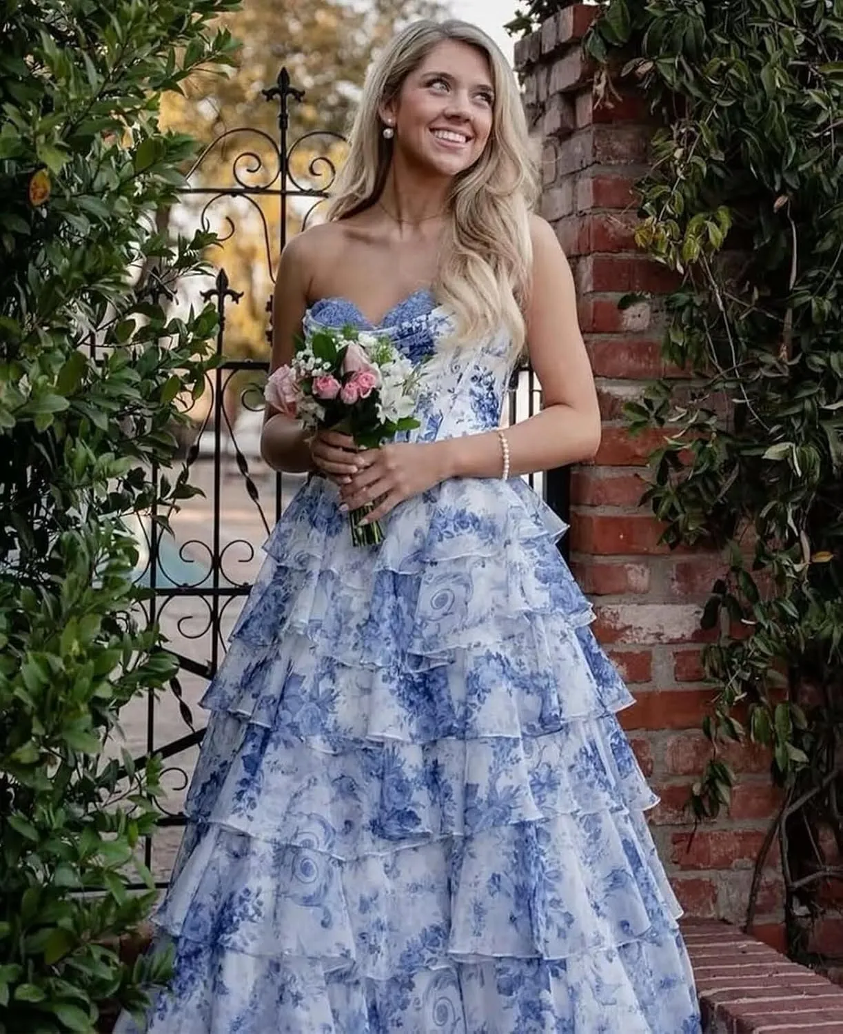 Corset Floral Tiered Prom Dresses for Women 2025 Strapless Long Ruffle Formal Evening Gowns with Slit
