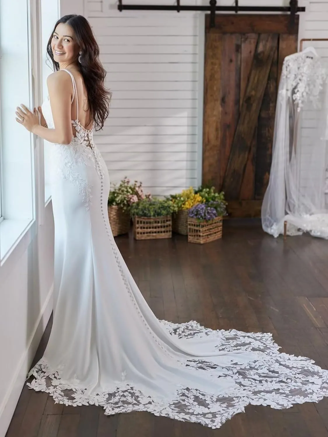 Fair Lady Wedding Dresses for Bride 2025 V Neck Beaded Straps Lace Appliques Bridal Gown for Women