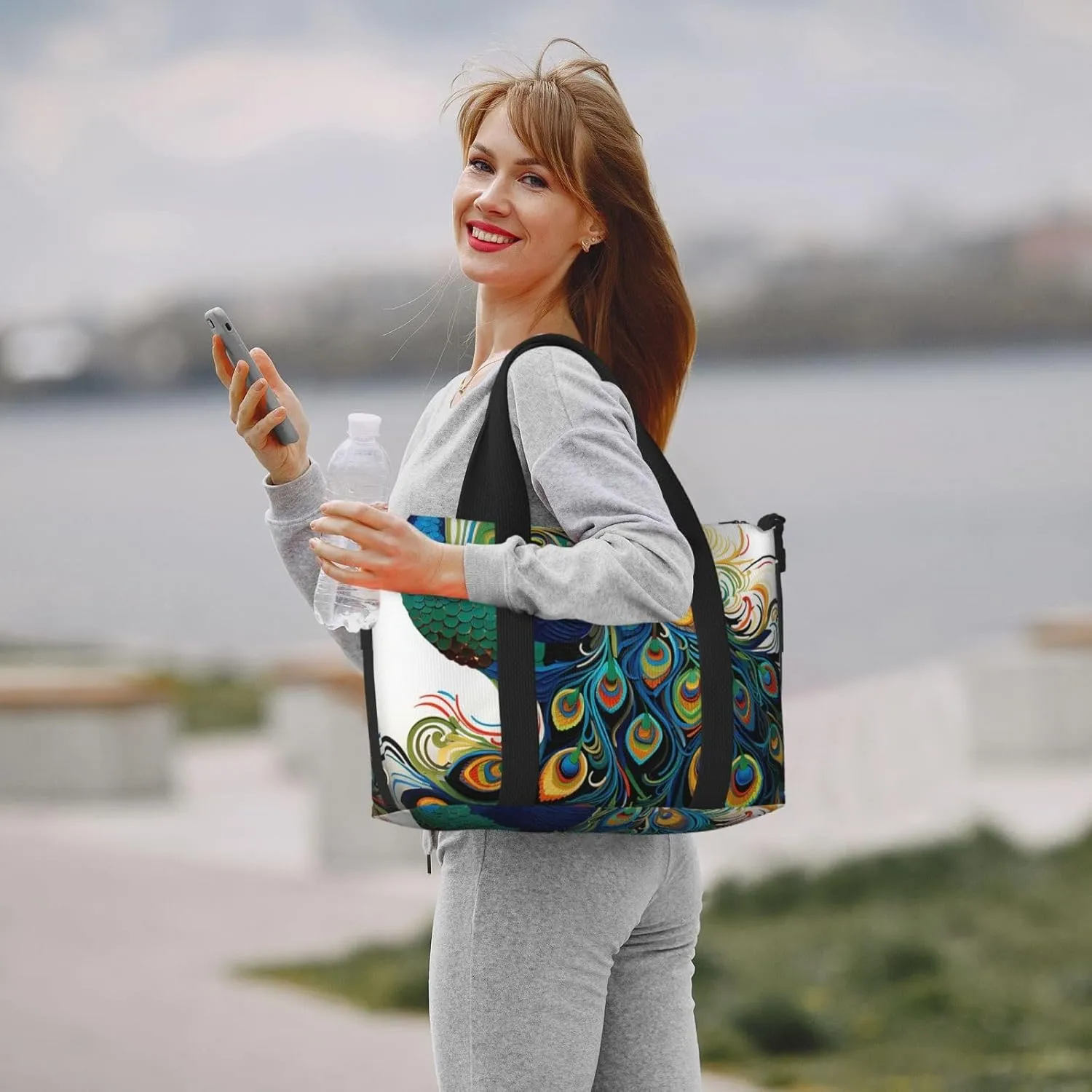 Gym Bags Small Peacock pattern Duffel Bag Overnight Bag with Shoe Compartment Carryon Bag for Men Women