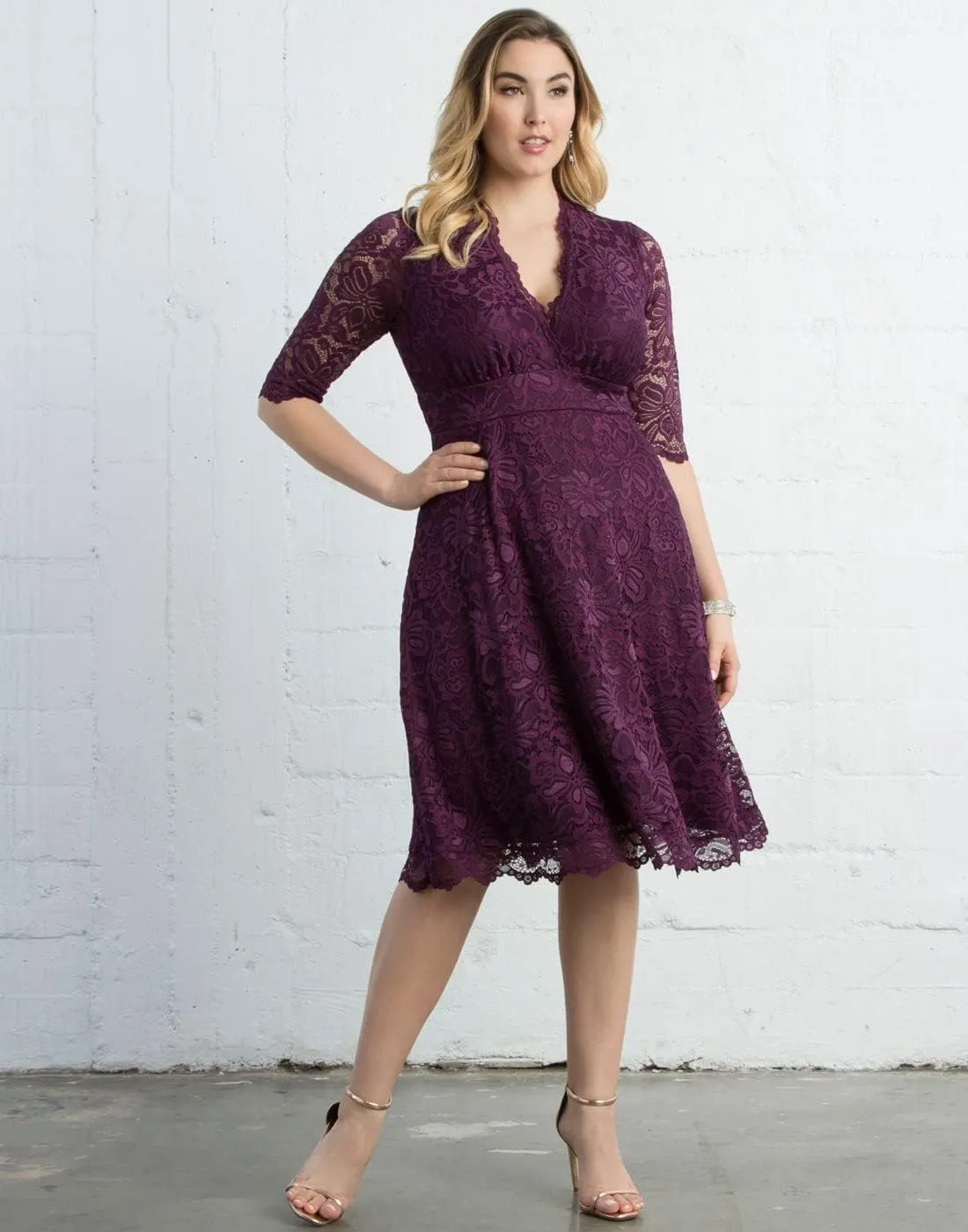 Kiyonna Women's Plus Size Special Occasion Mademoiselle Lace Cocktail Dress