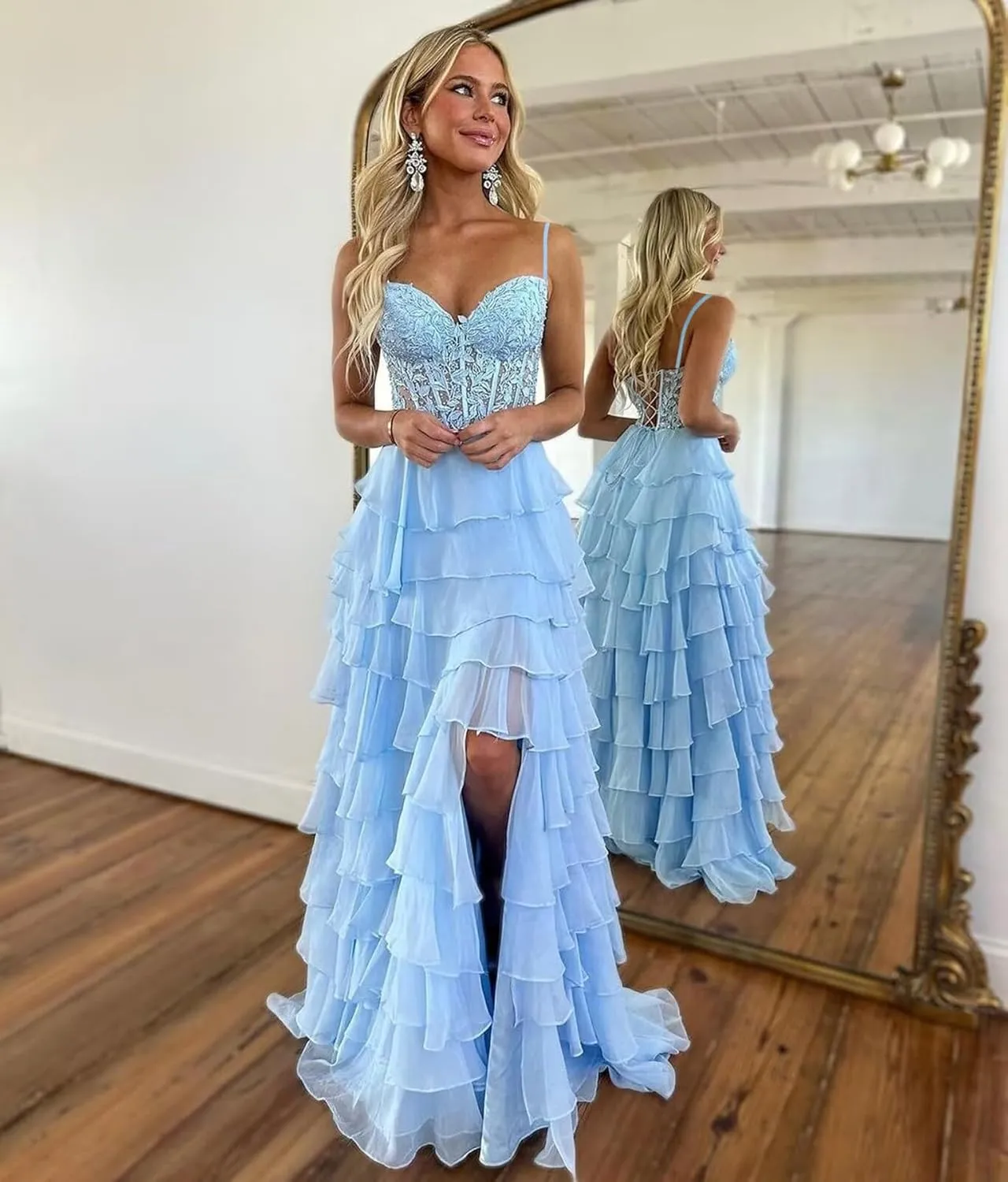 Lace Appliques Tiered Prom Dresses with Slit 2025 Spaghetti Strap Corset Ruffle Chiffon Formal Evening Gowns