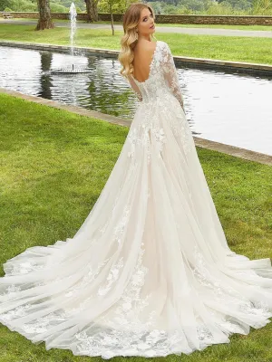Lace Wedding Dresses for Bride 2024 Strapless A Line Princess Ball Gown Bridal Dress with Sleeve Train