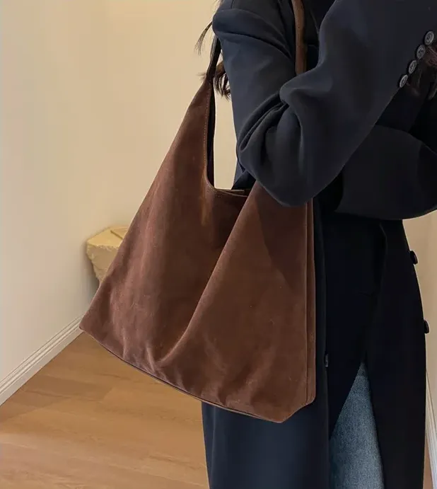 Mina | Casual suede shoulder bag