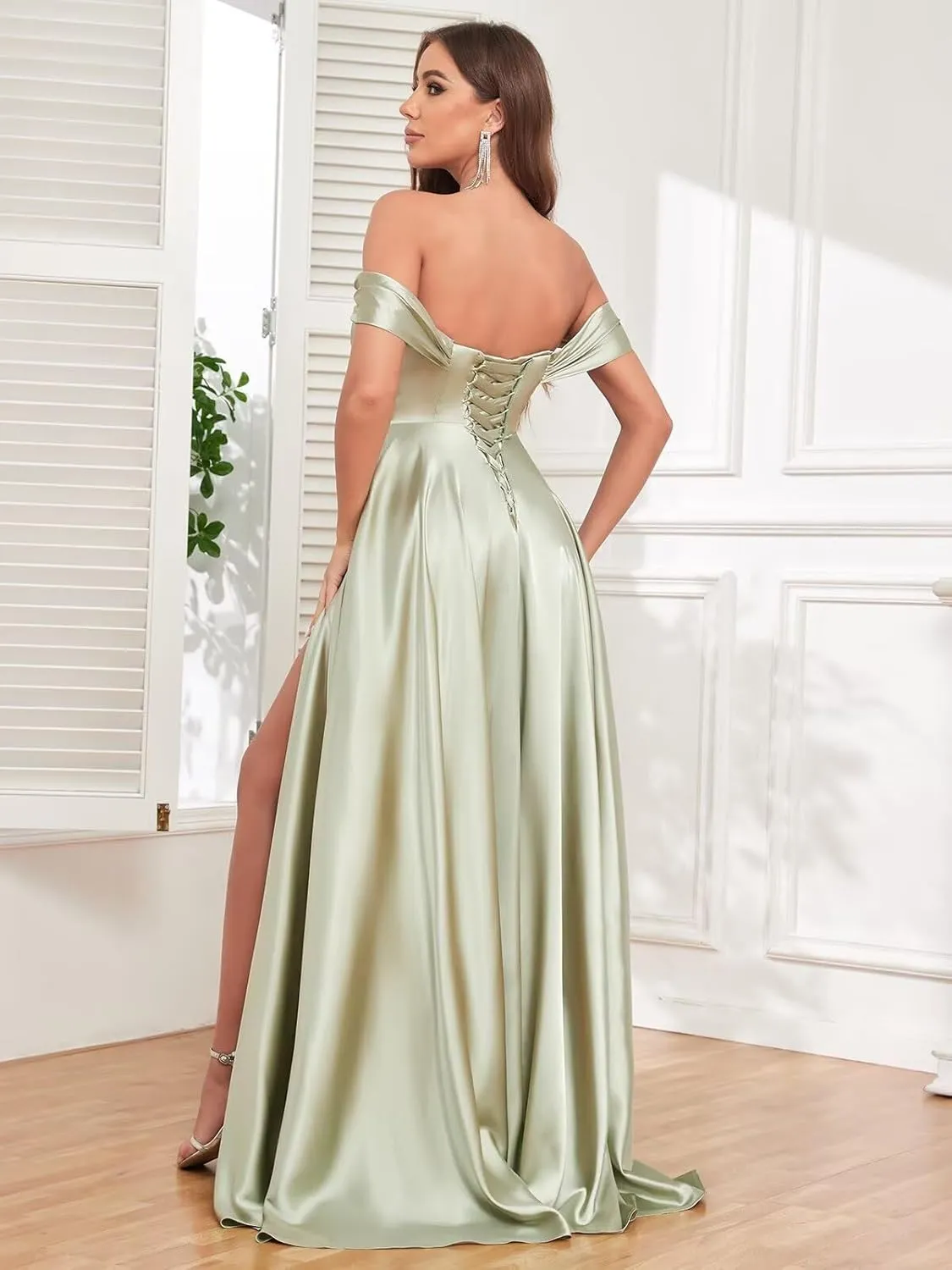 Off The Shoulder Bridesmaid Dresses for Women Long Pleated Satin Formal Dresses Evening Gown