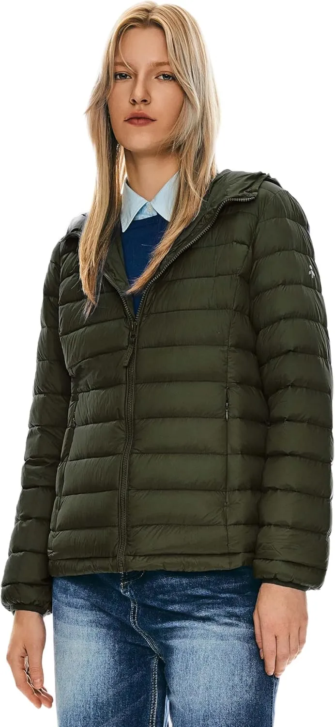 Orolay Women's Packable Down Jacket Hooded Ultra Light Weight Short Puffer Coat with Pockets