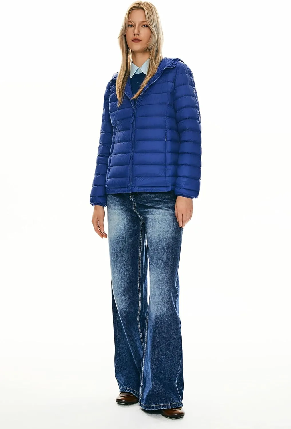 Orolay Women's Packable Down Jacket Hooded Ultra Light Weight Short Puffer Coat with Pockets