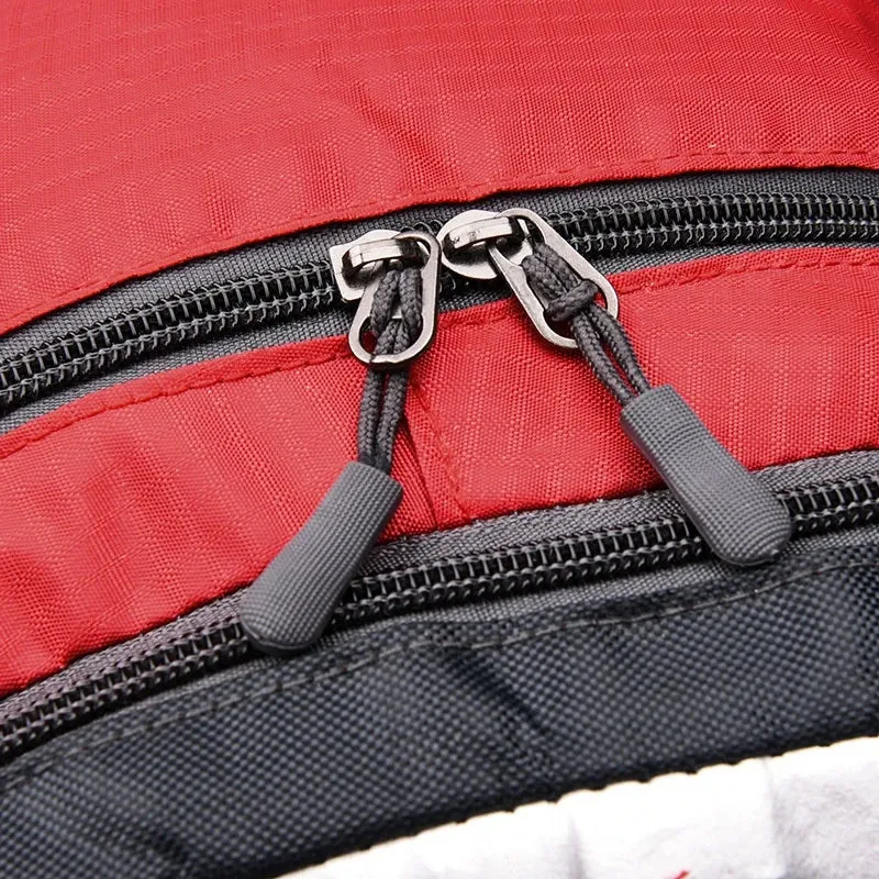 Outdoor Travel Backpack Big Capacity Fashion Travel Backpacks Men Climbing Travel Backpack Classic Sport Travel Backpacks
