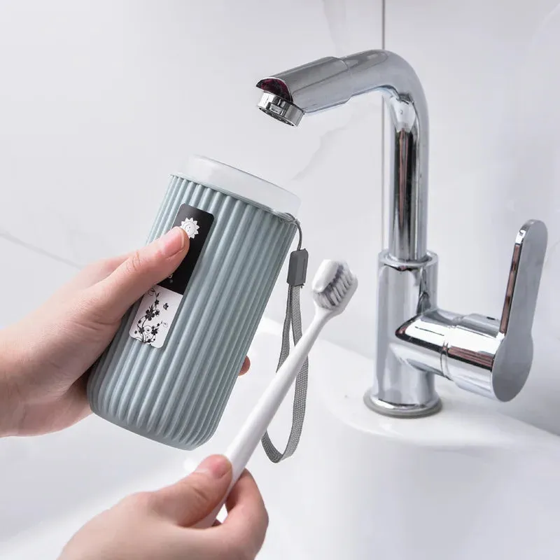 Portable Toothbrush & Toothpaste Holder – Travel Camping Storage Case for Hygiene & Convenience