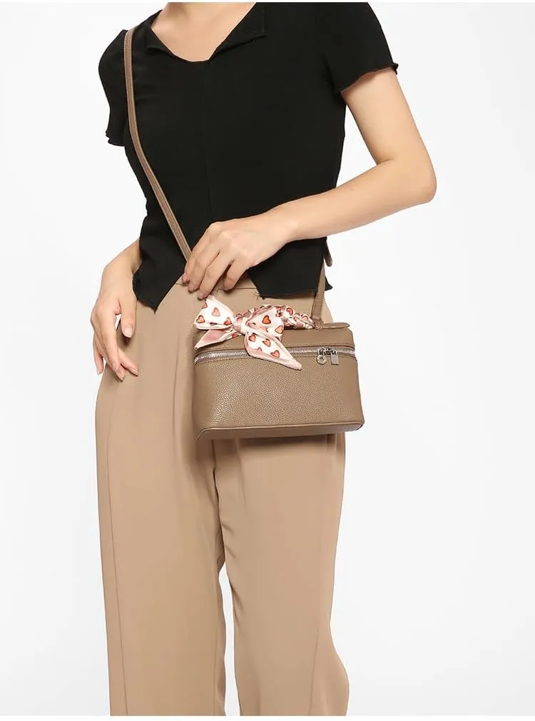 top-hand bags for women, exquisite and simple niche design, LP Pouch top-handle bag, hand-held mini square bag