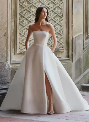 Wedding Dress for Bride 2025 Boho Beach Spaghetti Straps A Line V Neck Satin Bidal Gowns with Train