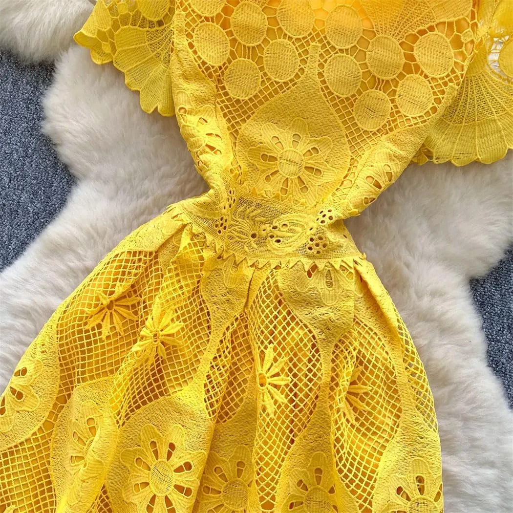 Women Slim Evening Dress Hollow Out Lace Crochet Party Dress Female Casual Fashion High End Clothing
