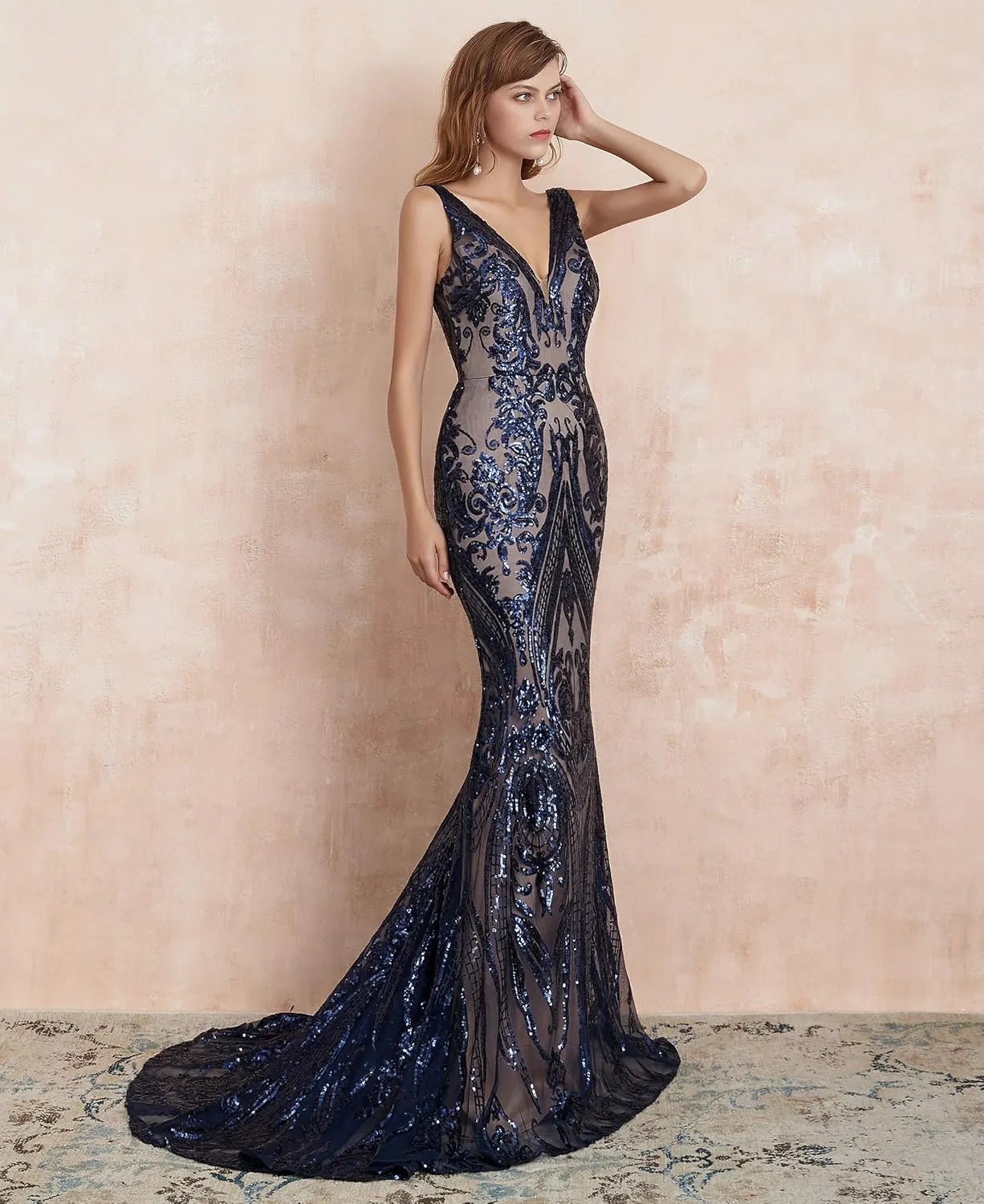 Women's V-Neck Sequins Sleeveless Lace-up Mermaid Evening Dress